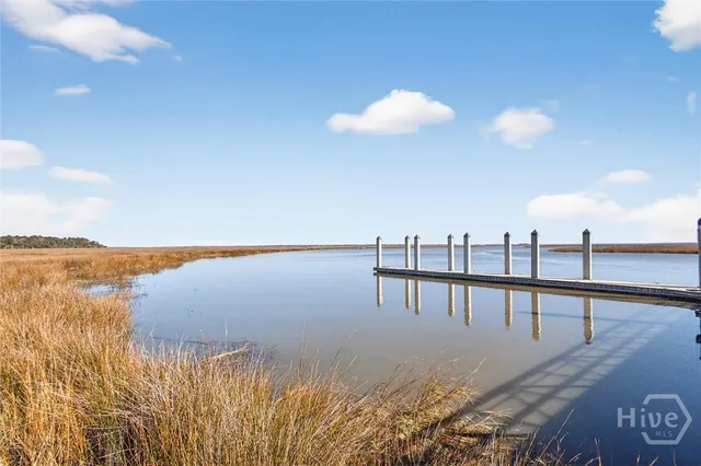 $975,000 | 78 Linkside Lake Drive, Richmond Hill, GA 31324