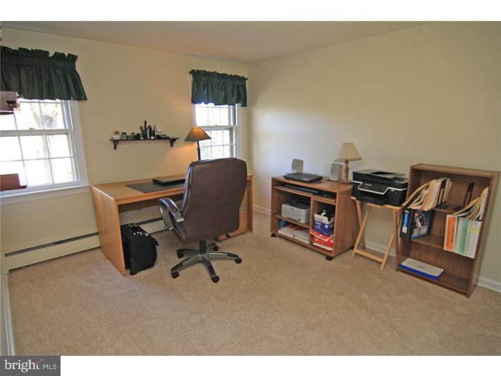 649 Mount View Road Berwyn, PA 19312 - Photo 18 of 24