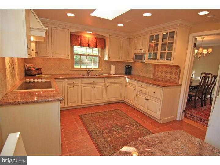 649 Mount View Road Berwyn, PA 19312 - Photo 6 of 24