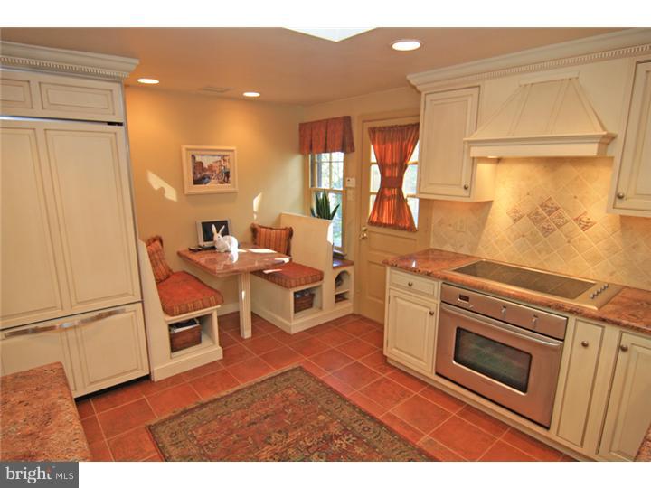 649 Mount View Road Berwyn, PA 19312 - Photo 7 of 24