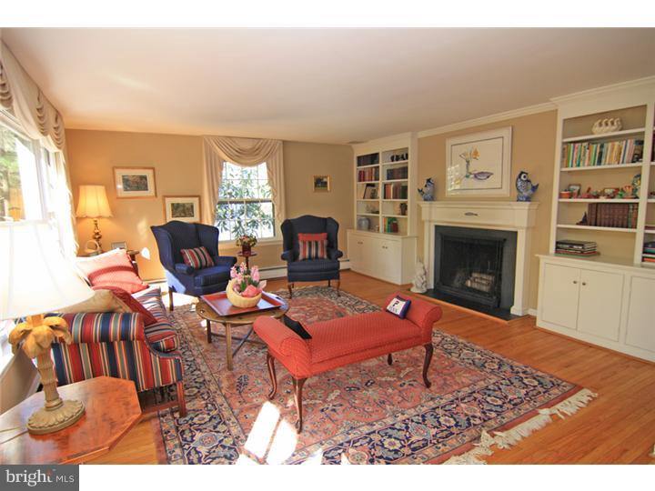 649 Mount View Road Berwyn, PA 19312 - Photo 8 of 24