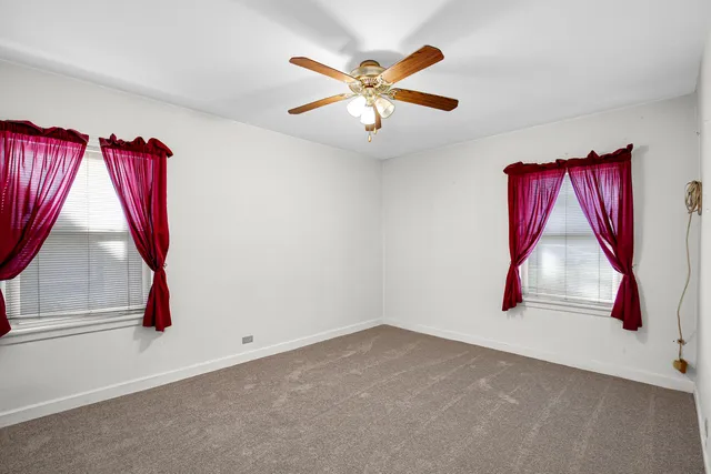 $329,900 | 4320 West 99th Place, Oak Lawn, IL 60453