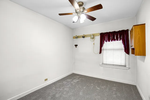 $329,900 | 4320 West 99th Place, Oak Lawn, IL 60453