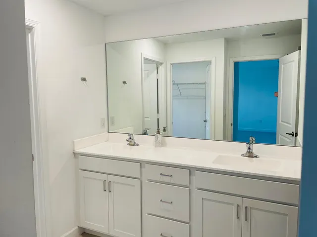 $3,400 | 1200 Spanish Stone Way, West Palm Beach, FL 33415