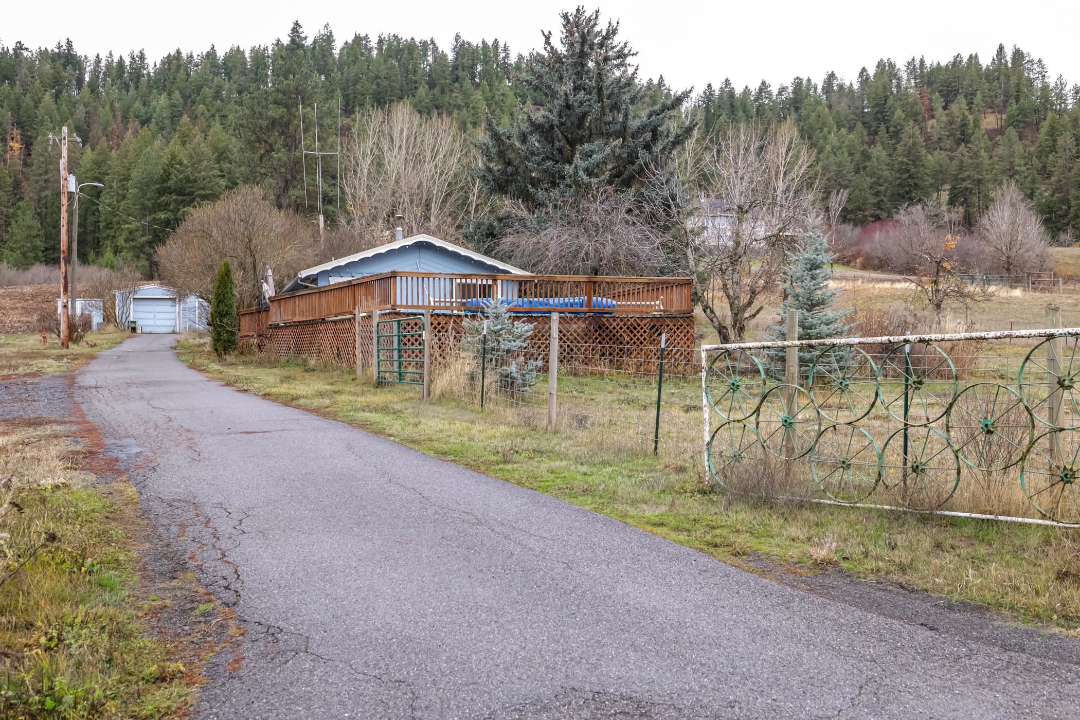 4710 East Valley Chapel Road Valleyford, WA 99036 - Photo 2 of 44