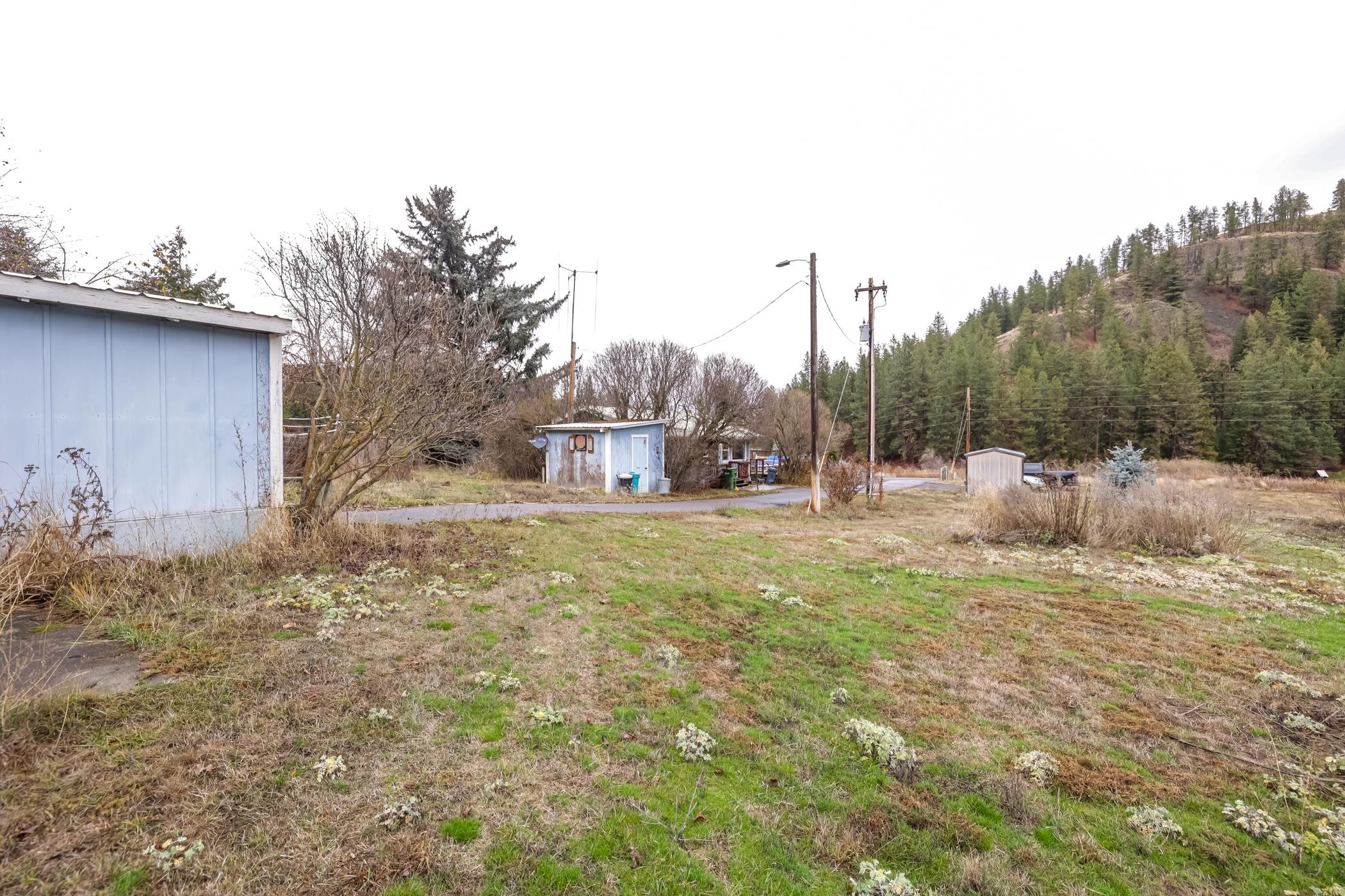 4710 East Valley Chapel Road Valleyford, WA 99036 - Photo 4 of 44