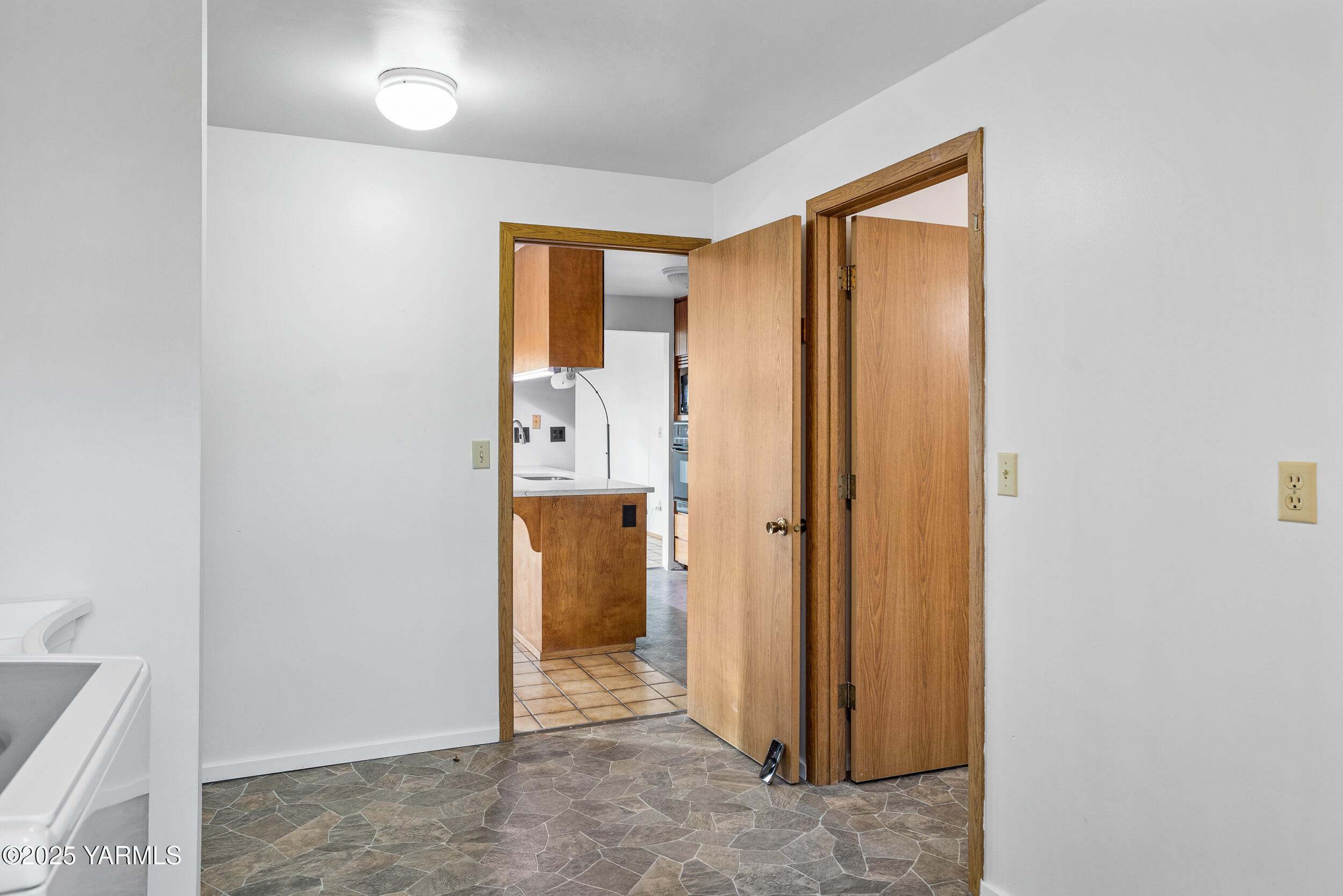130 Faucher Road Yakima, WA 98901 - Photo 15 of 60 130Faucher_43