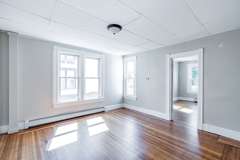 69 Sherman Street Springfield, MA 01109 - Photo 7 of 38 Gallery Image 7