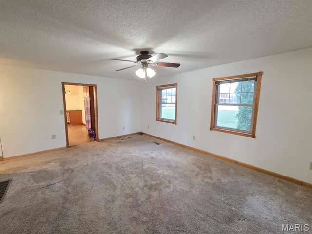 $165,000 | 26154 Us Highway, Alexandria, MO 63430