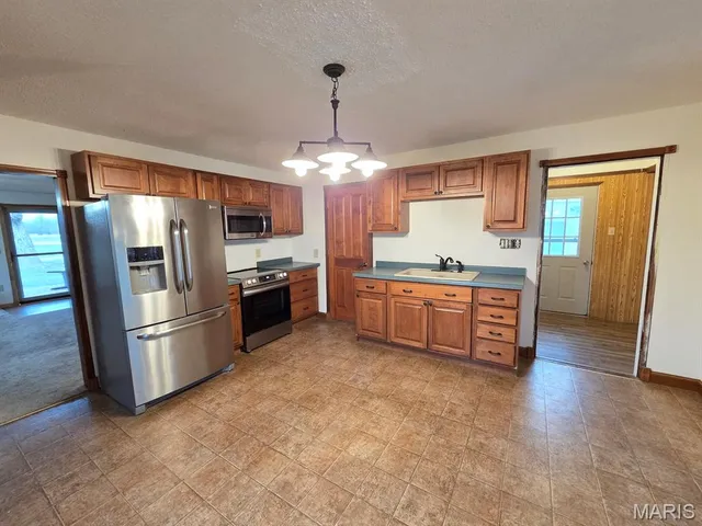 $165,000 | 26154 Us Highway, Alexandria, MO 63430