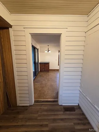 $165,000 | 26154 Us Highway, Alexandria, MO 63430