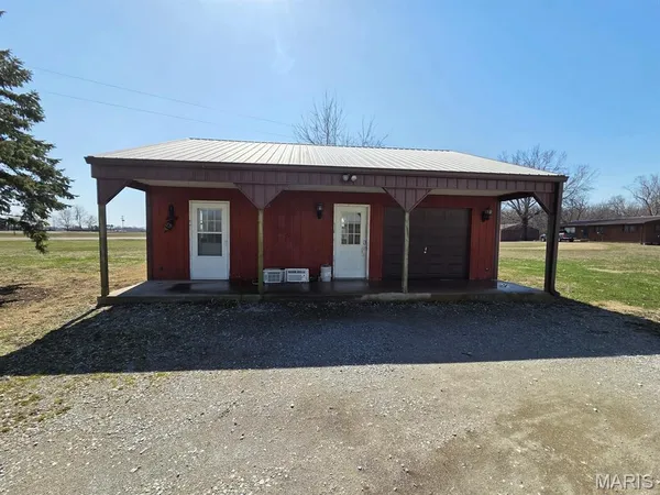 $165,000 | 26154 Us Highway, Alexandria, MO 63430