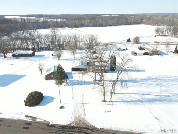 $165,000 | 26154 Us Highway, Alexandria, MO 63430