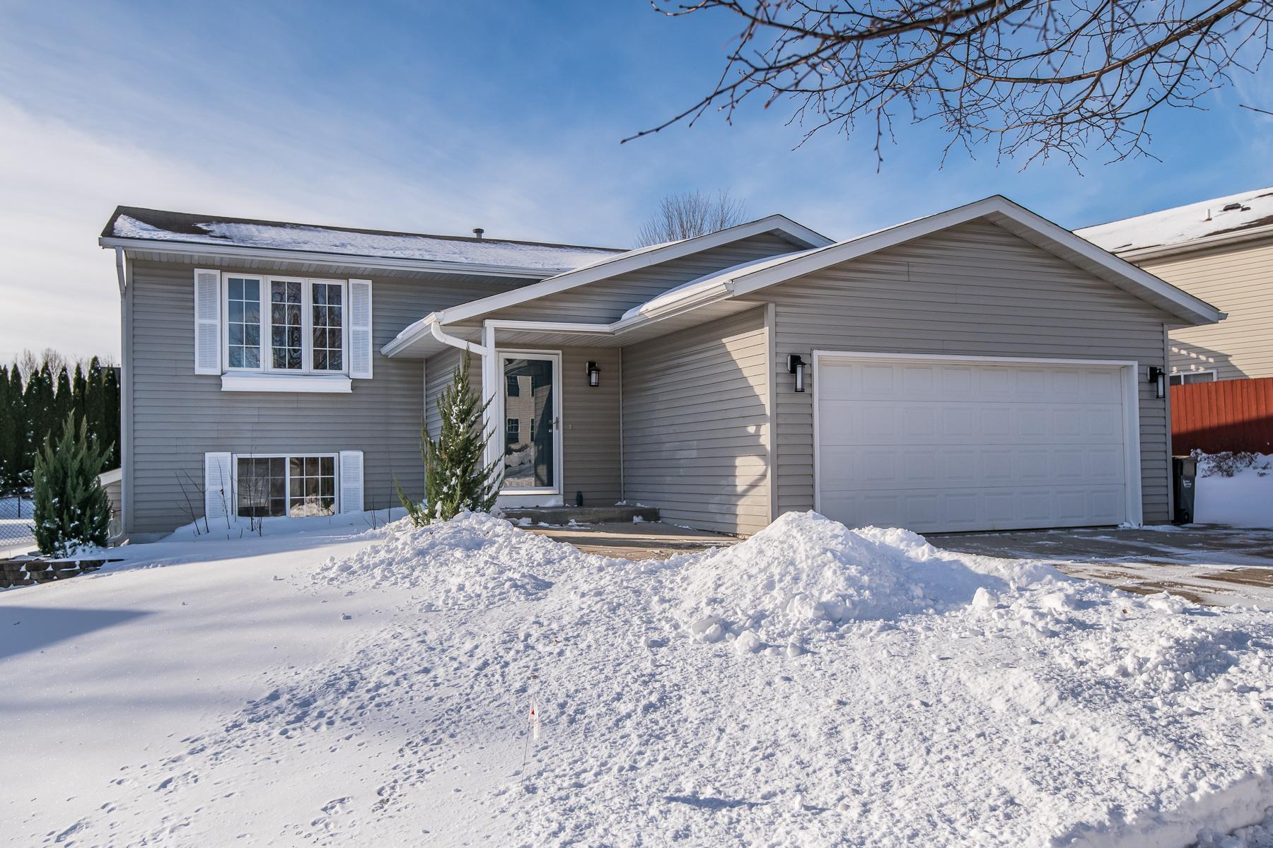 4428 5th Street Northwest Rochester, MN 55901 - Photo 1 of 1