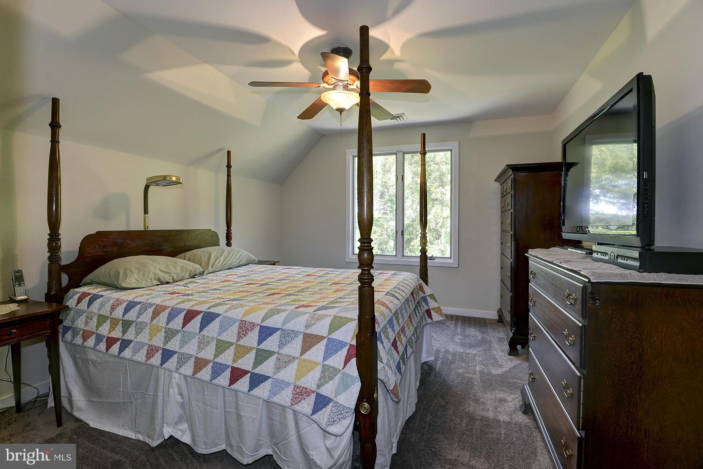 9198 Maidstone Road Delaplane, VA 20144 - Photo 14 of 30 Bedroom