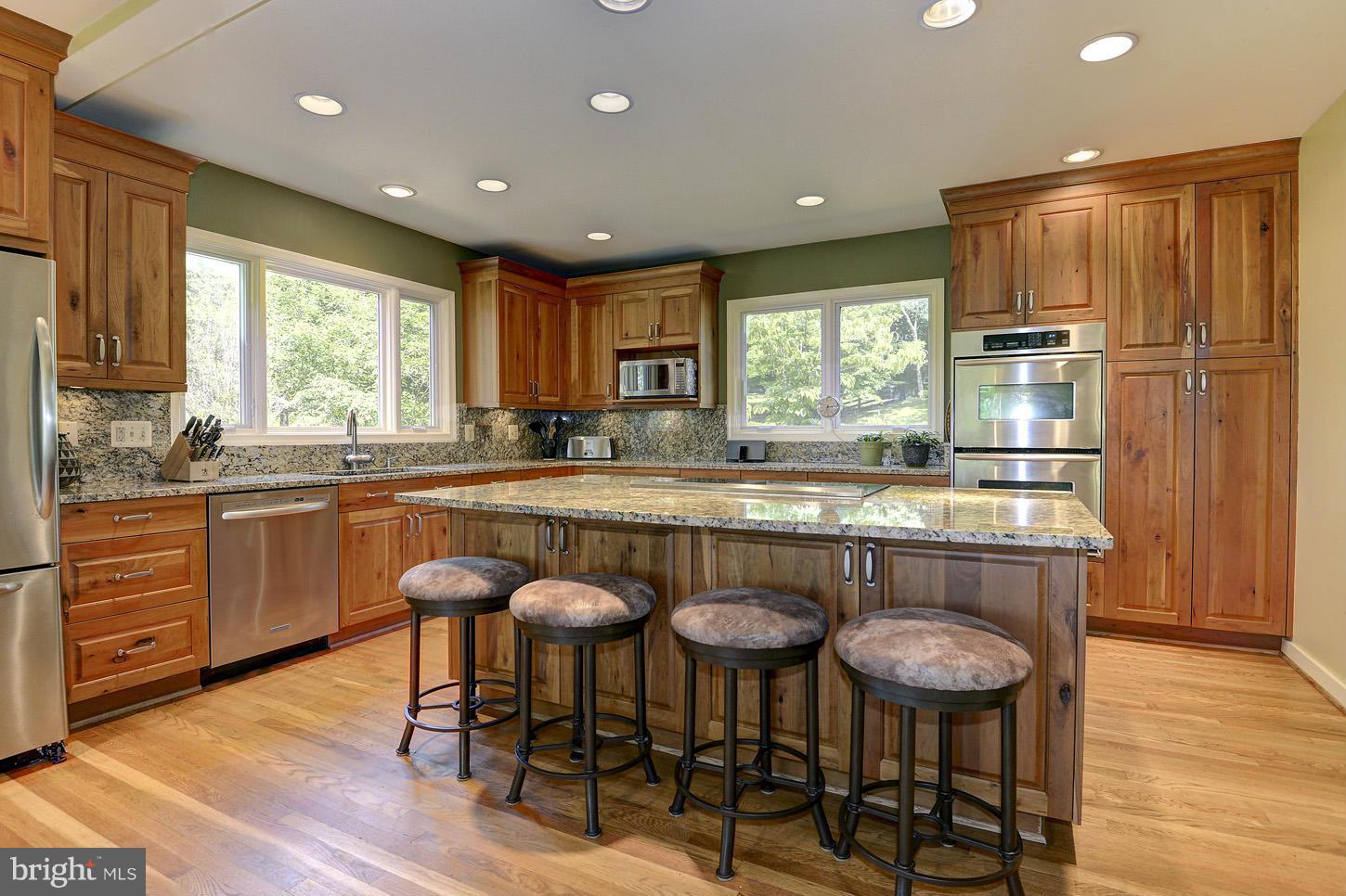9198 Maidstone Road Delaplane, VA 20144 - Photo 7 of 30 Kitchen