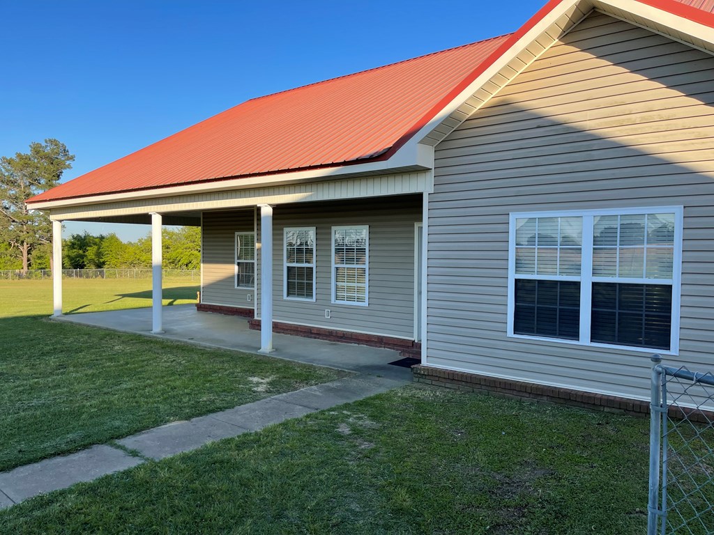 2441 Glen Lawrence Road Cowarts, AL 36321 - Photo 41 of 48