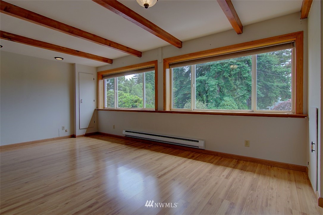 17508 Clover Road Bothell, WA 98012 - Photo 23 of 40