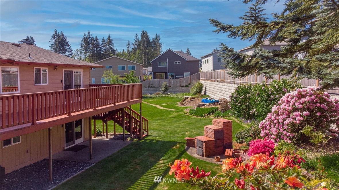 17508 Clover Road Bothell, WA 98012 - Photo 31 of 40