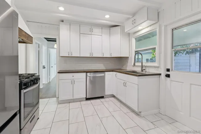 $939,900 | 9130 Shirley Drive, La Mesa, CA 91941