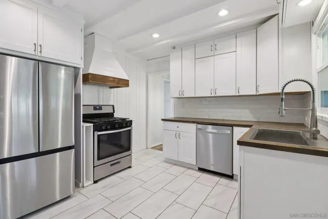 $939,900 | 9130 Shirley Drive, La Mesa, CA 91941