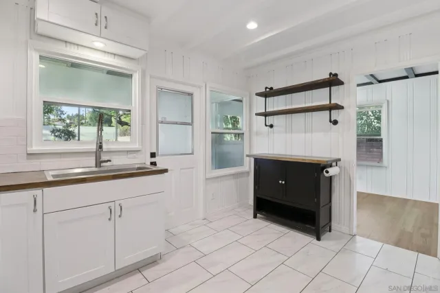 $939,900 | 9130 Shirley Drive, La Mesa, CA 91941