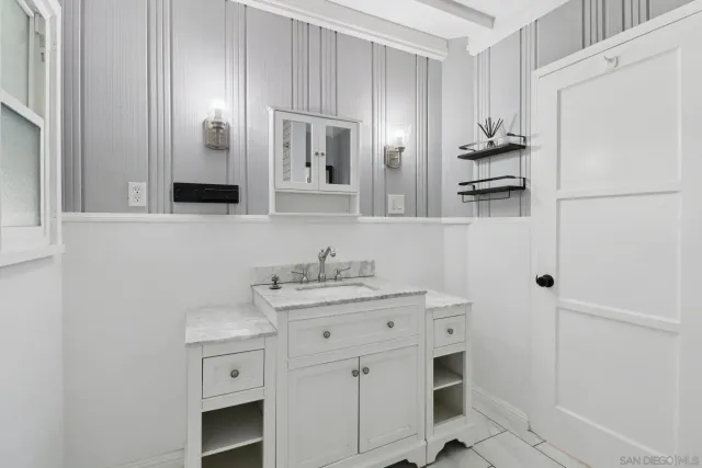 $939,900 | 9130 Shirley Drive, La Mesa, CA 91941