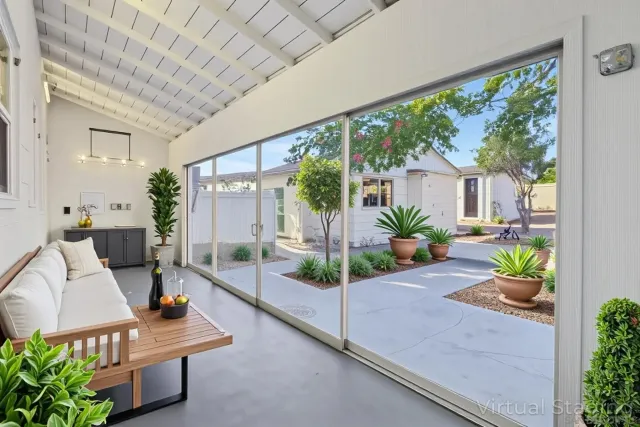 $939,900 | 9130 Shirley Drive, La Mesa, CA 91941