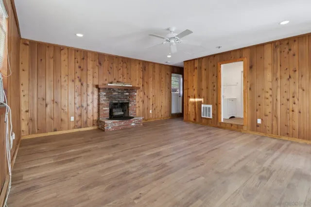 $939,900 | 9130 Shirley Drive, La Mesa, CA 91941