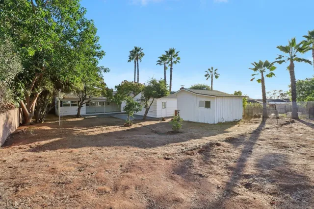 $939,900 | 9130 Shirley Drive, La Mesa, CA 91941