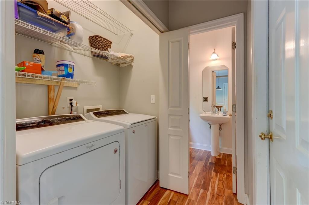 7509 Keating Drive Oak Ridge, NC 27310 - Photo 15 of 38