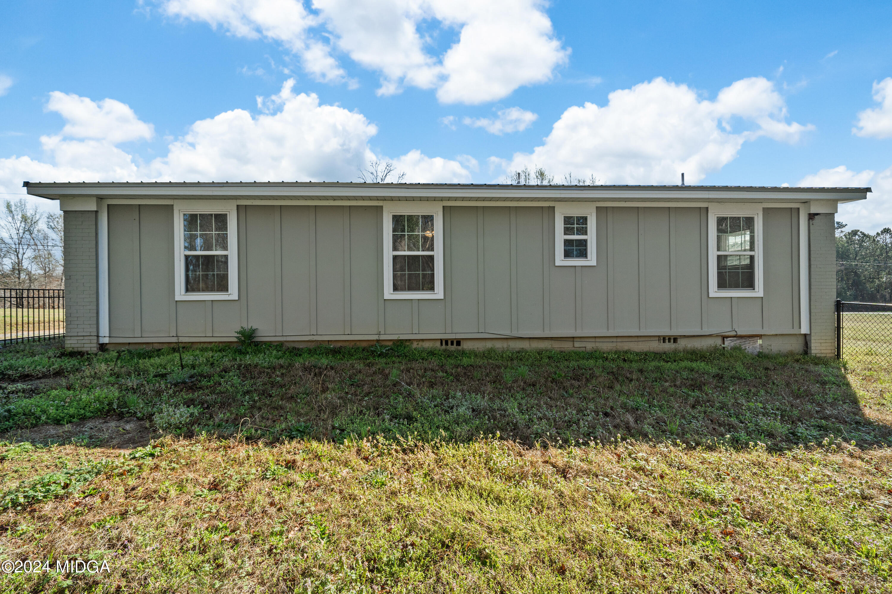 169 Garrison Road Macon, GA 31211 - Photo 4 of 21 169 Garrison Rd-09573