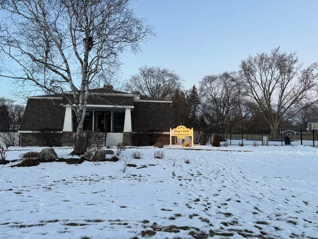 $247,900 | 4704 Euclid Avenue, Unit 2D, Rolling Meadows, IL 60008