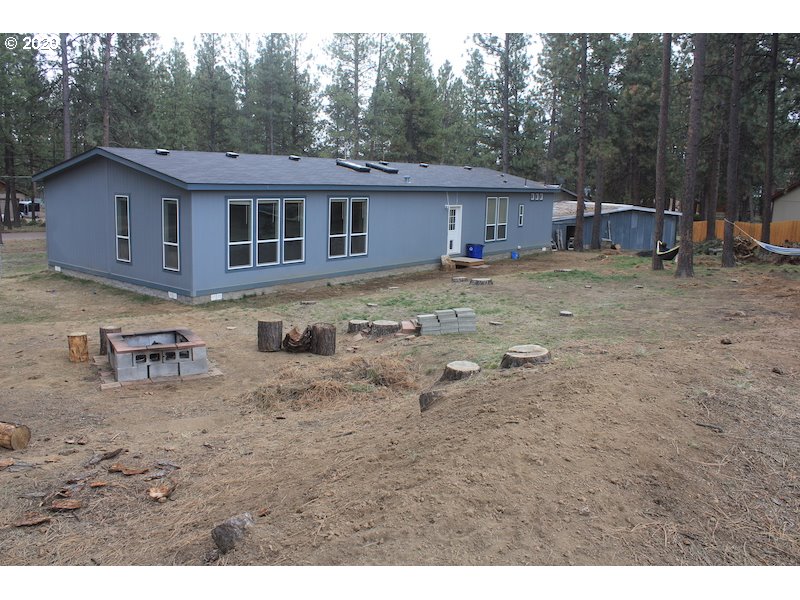 19260 Cherokee Road Bend, OR 97702 - Photo 20 of 21