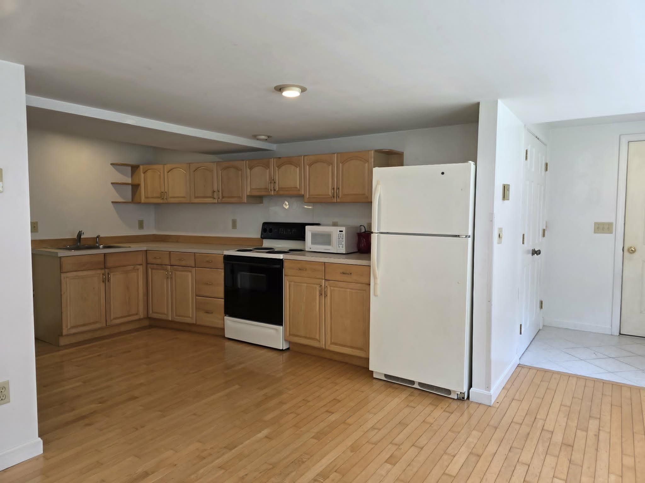 132 First Crown Point Road, Unit BSMT Strafford, NH 03884 - Photo 3 of 16