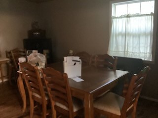 116 Grapeland Lake Road Grapeland, TX 75844 - Photo 5 of 18 a close view of dining table