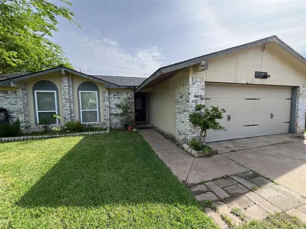 $1,750 | 12120 Bishop Drive, Balch Springs, TX 75180