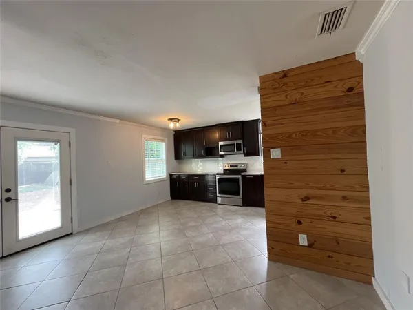 $1,750 | 12120 Bishop Drive, Balch Springs, TX 75180