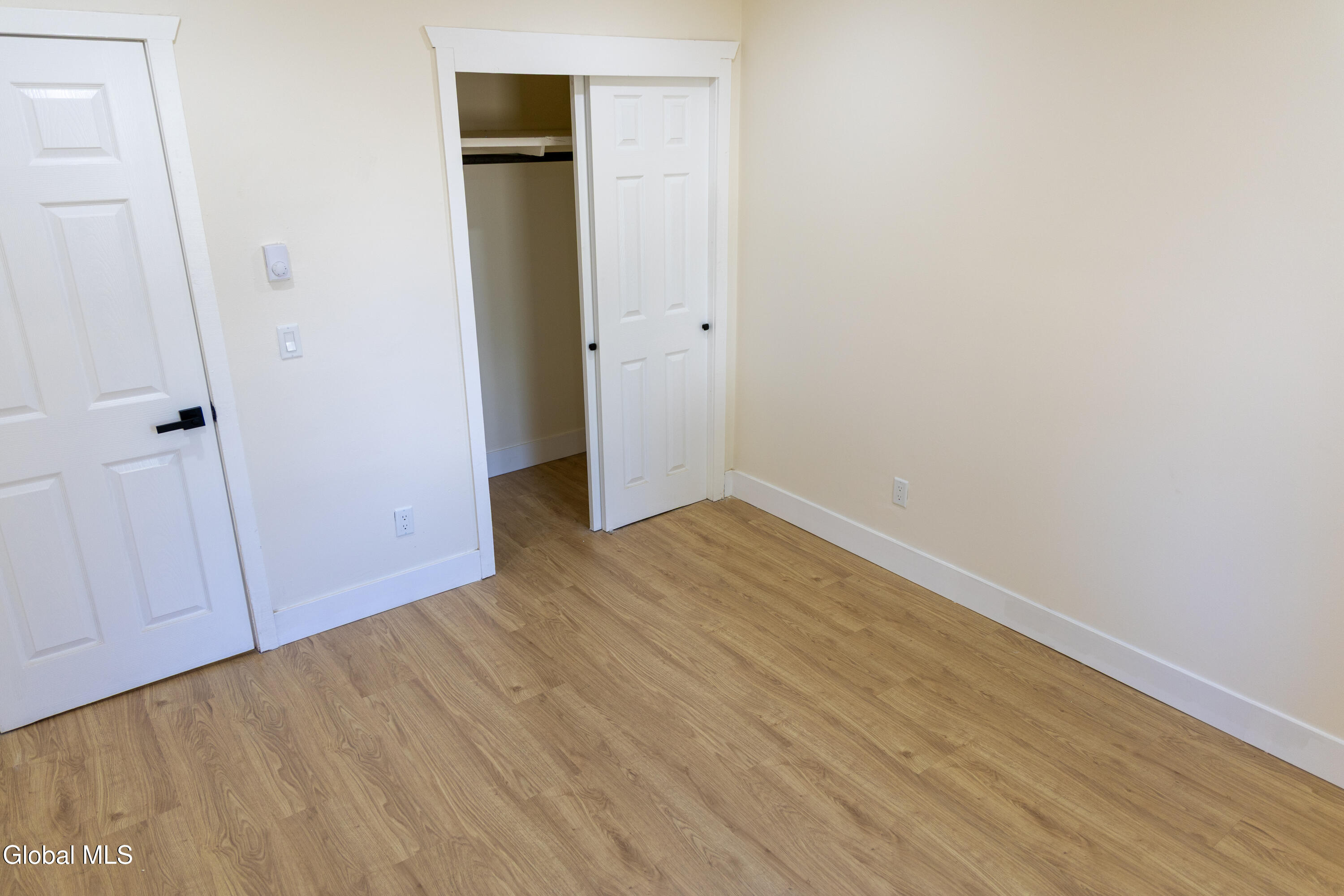11 Jefferson Street, Unit 1B Schenectady, NY 12305 - Photo 9 of 18 1B-16
