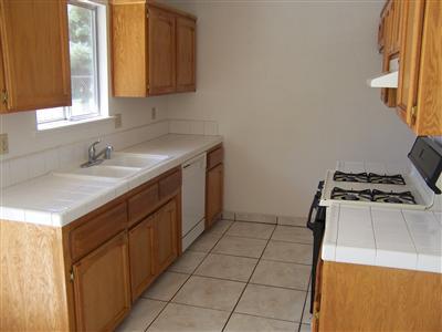 18590 El Paso Road Madera, CA 93638 - Photo 3 of 12 Gallery Image 3