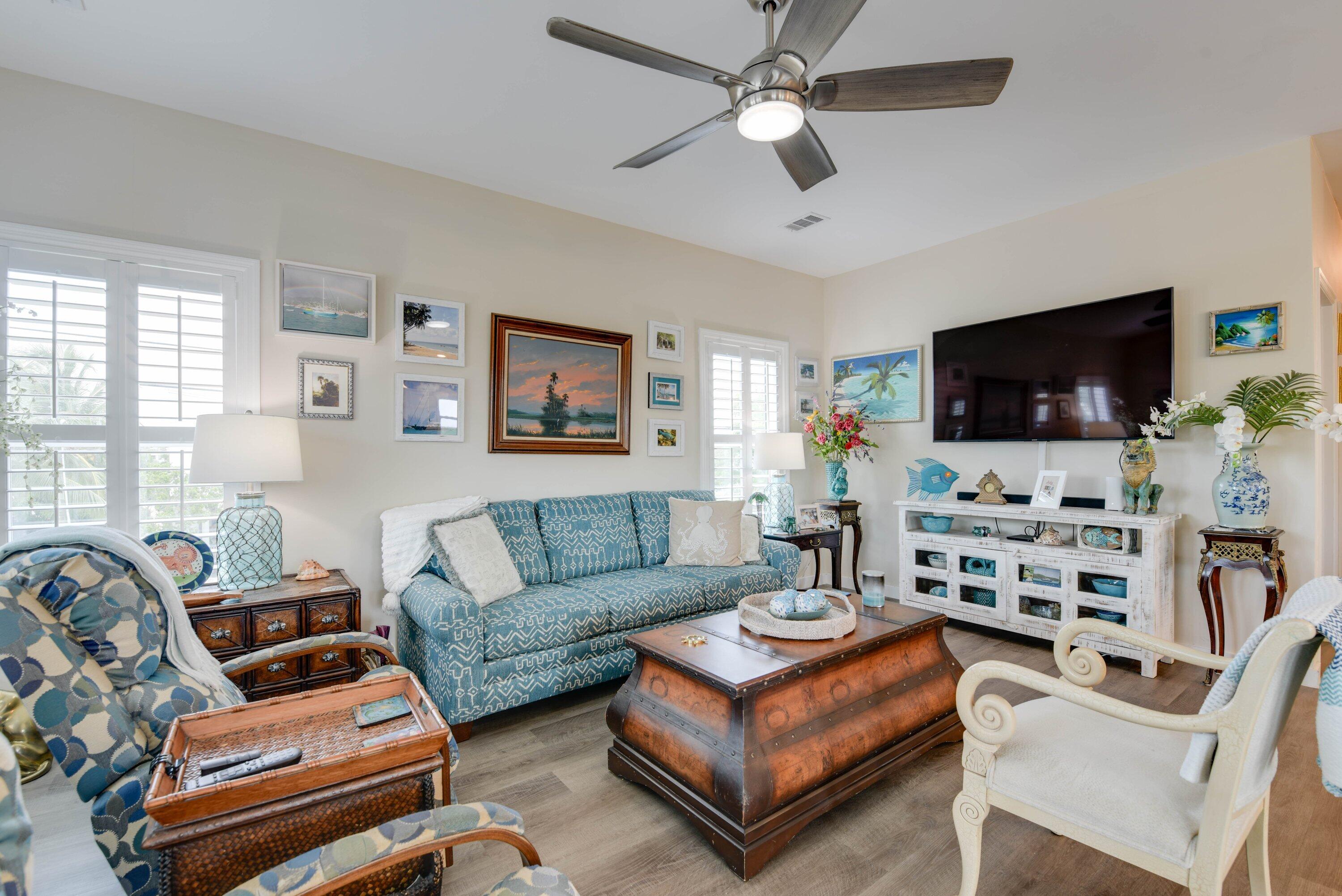 29565 Ranger Avenue Big Pine Key, FL 33043 - Photo 15 of 36 living