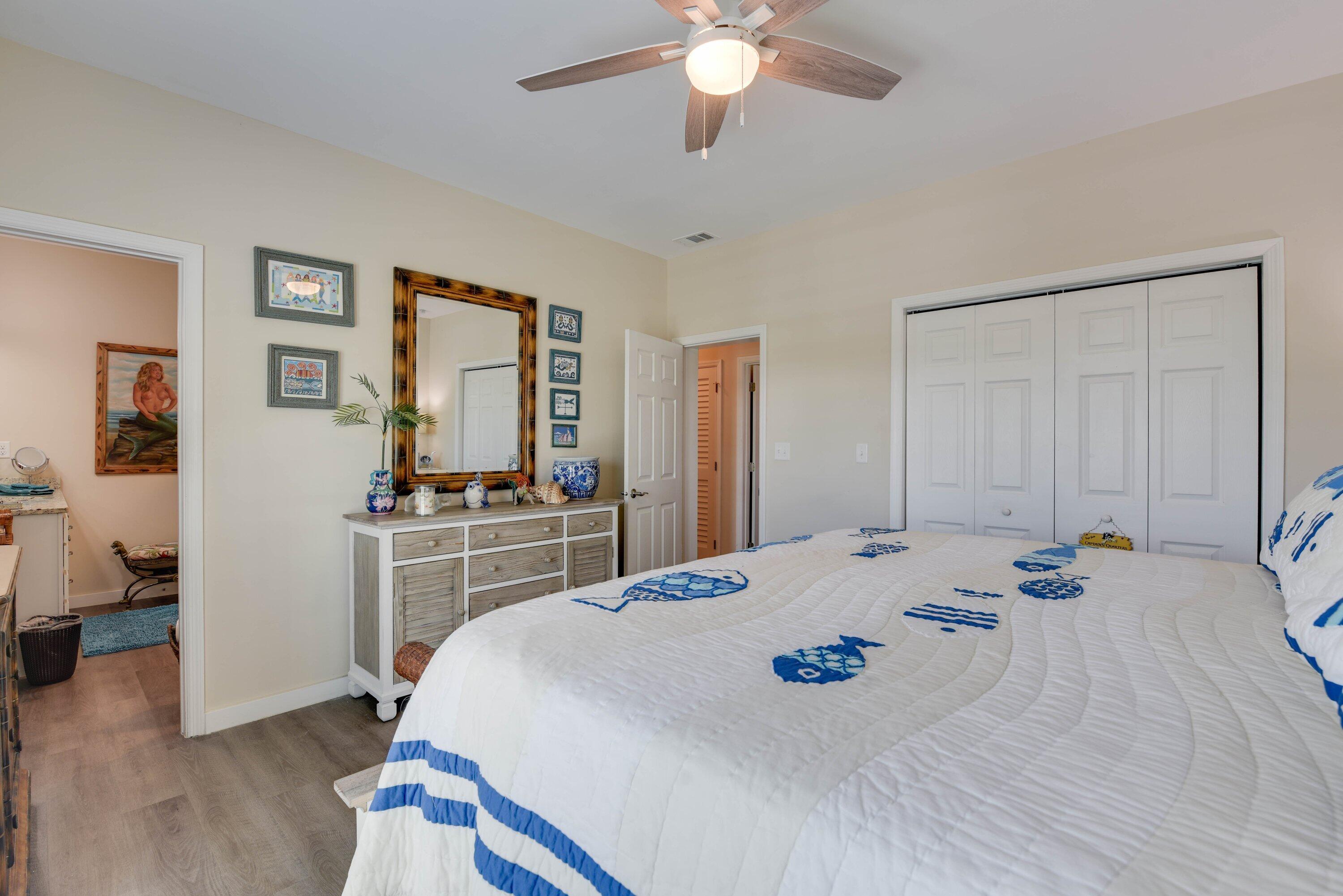 29565 Ranger Avenue Big Pine Key, FL 33043 - Photo 18 of 36 master bedroom
