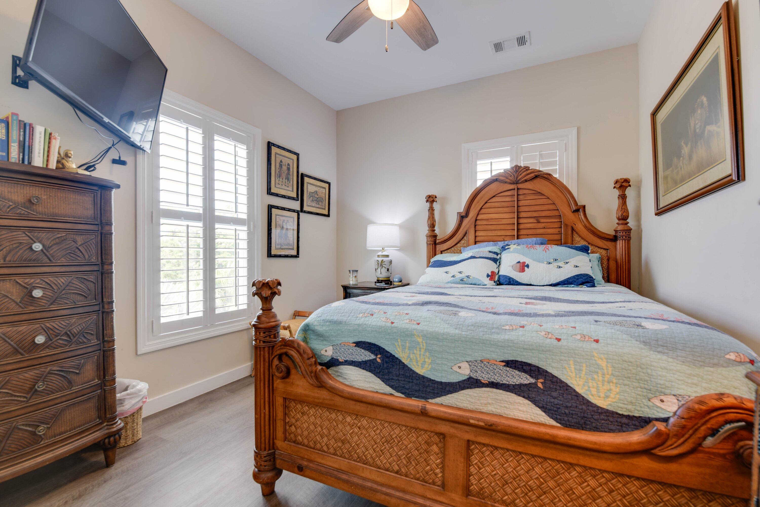 29565 Ranger Avenue Big Pine Key, FL 33043 - Photo 21 of 36 2nd bedroom