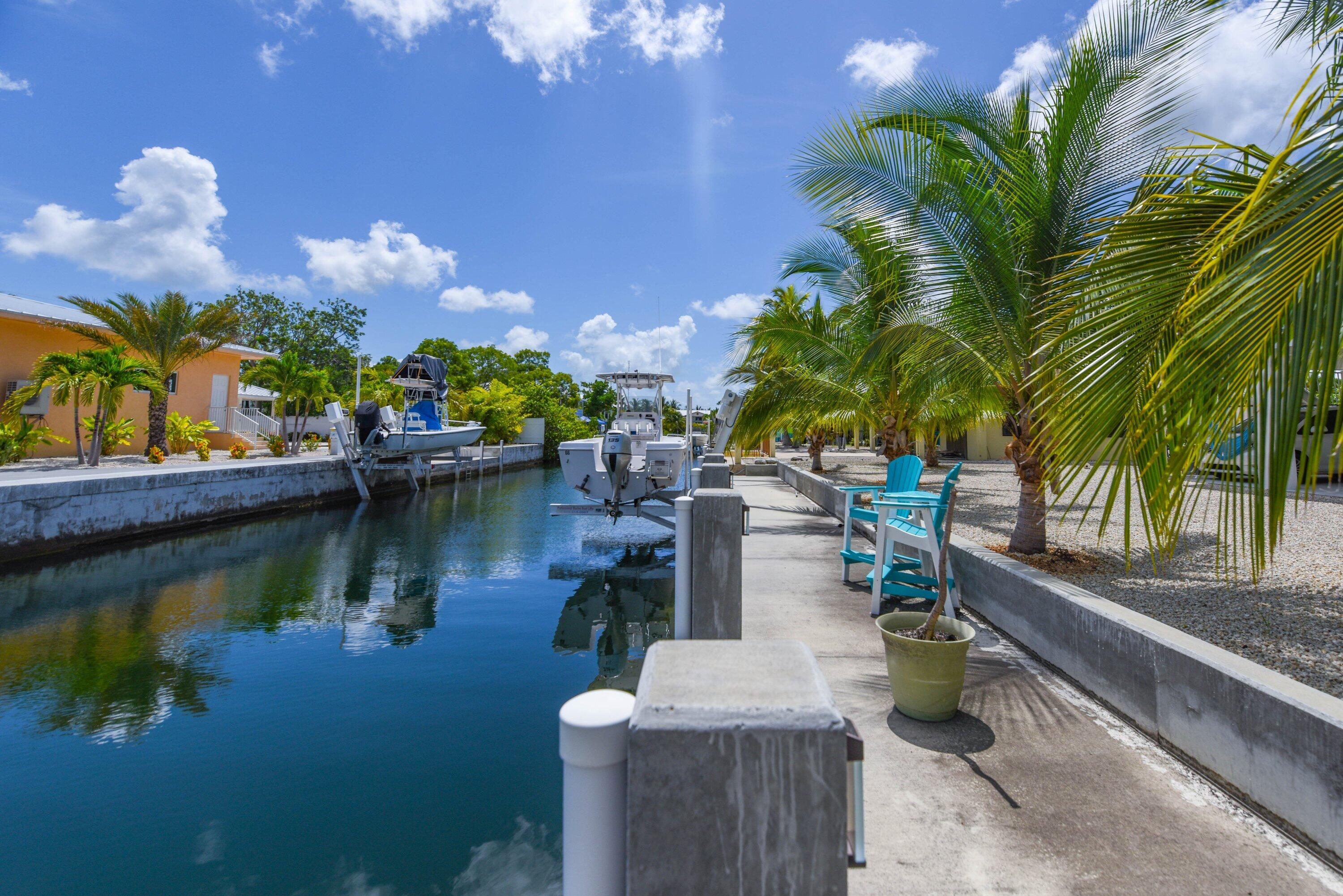 29565 Ranger Avenue Big Pine Key, FL 33043 - Photo 29 of 36 75' concrete dock