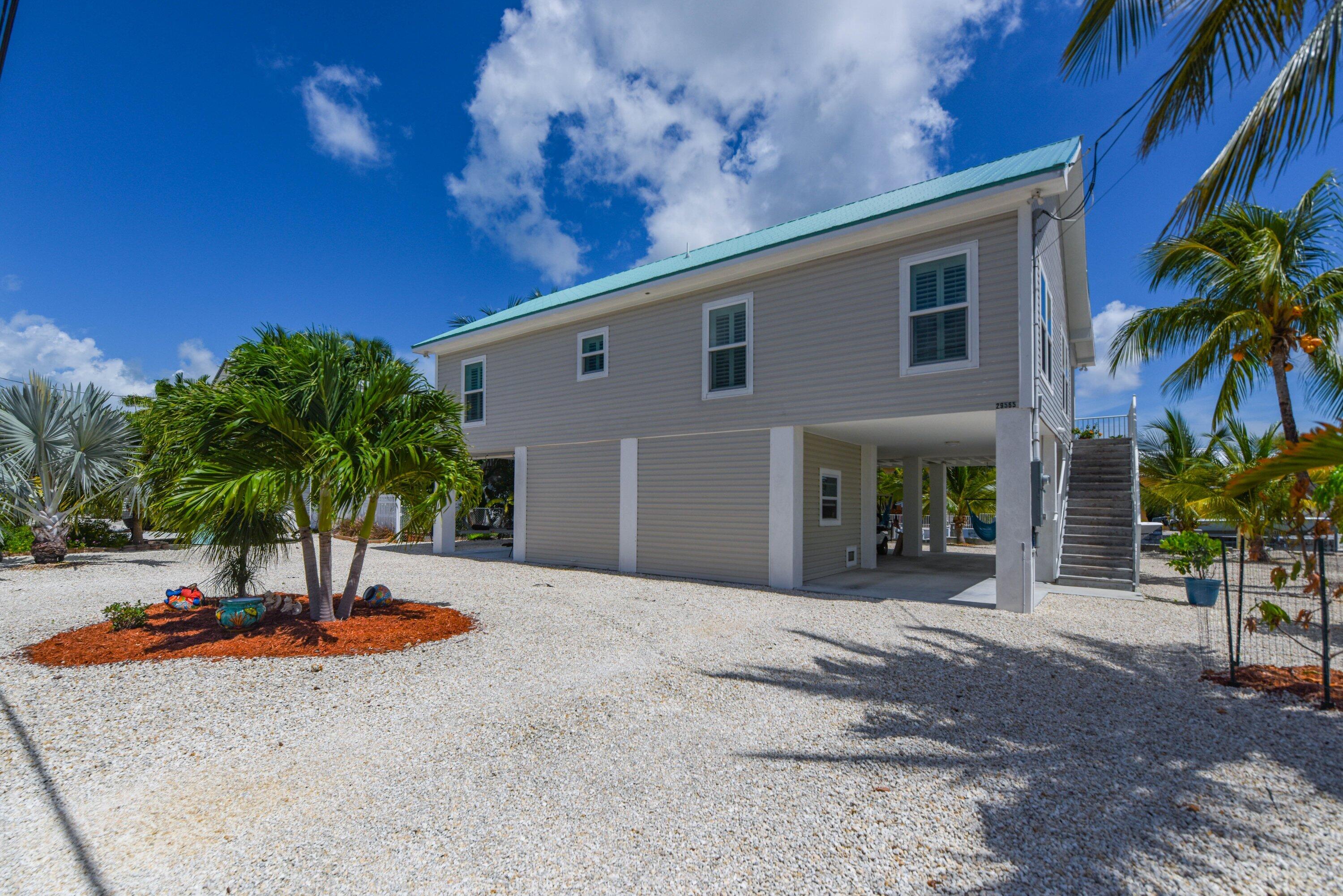 29565 Ranger Avenue Big Pine Key, FL 33043 - Photo 31 of 36 front open parking