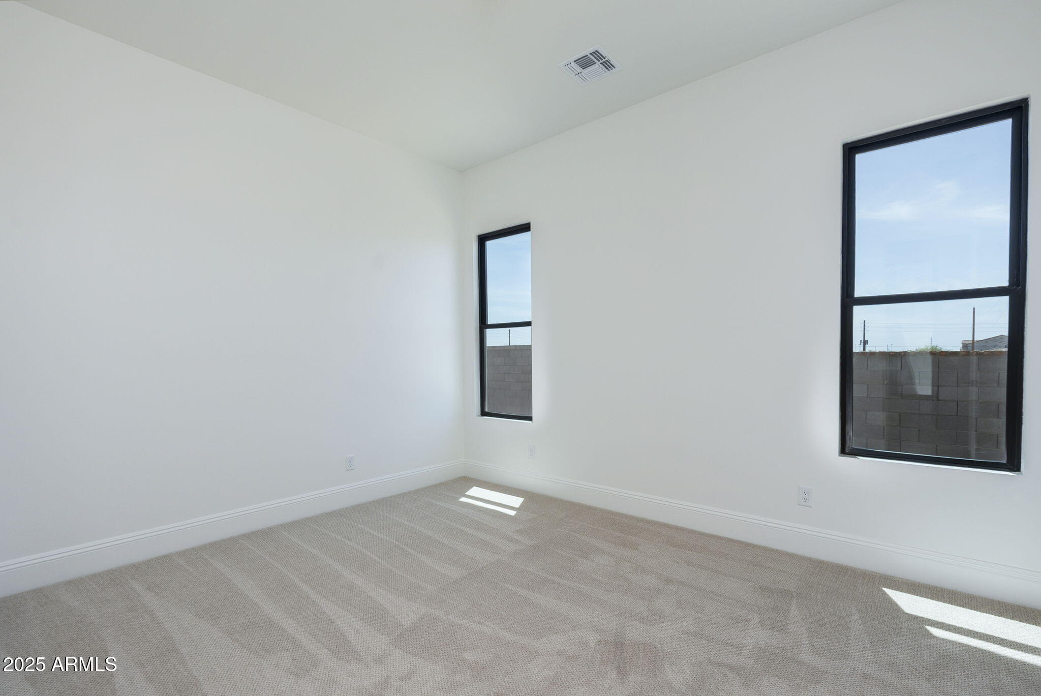 2087 North 77th Place Mesa, AZ 85207 - Photo 35 of 54 52-web-or-mls-77th-42