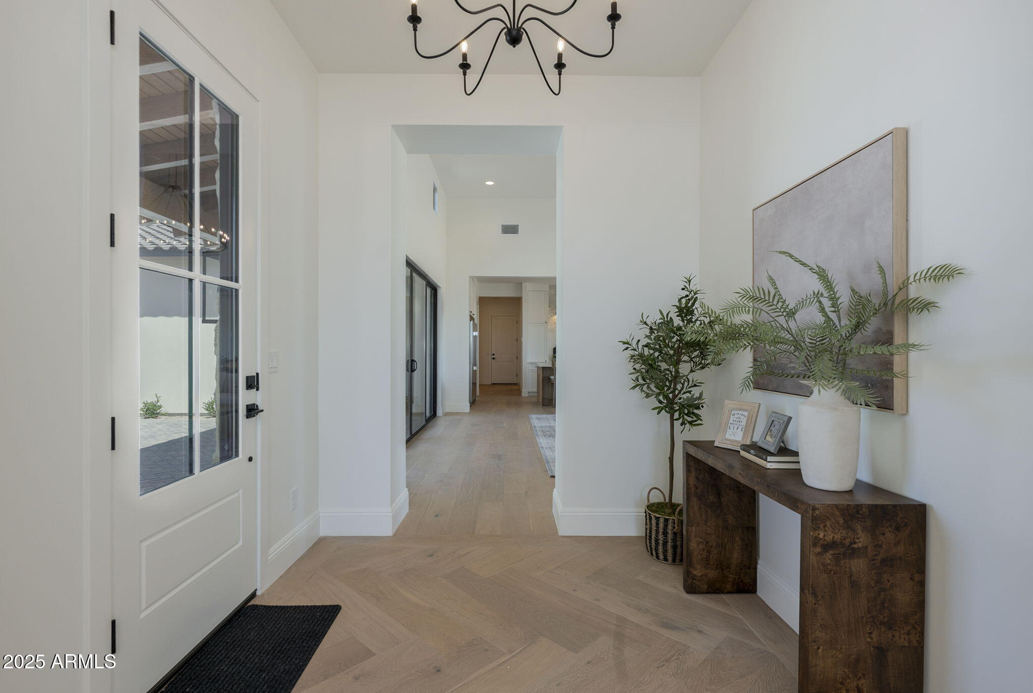 2087 North 77th Place Mesa, AZ 85207 - Photo 10 of 54 35-web-or-mls-77th-25