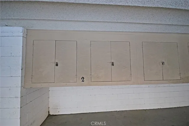 $1,800 | 10229 De Soto Avenue, Chatsworth, CA 91311