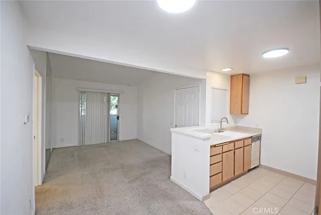 $1,800 | 10229 De Soto Avenue, Chatsworth, CA 91311