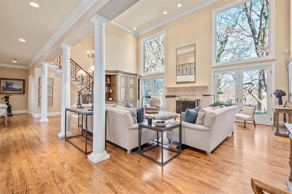 9 Meadowood Drive Fox Chapel, PA 15215 - Photo 6 of 25